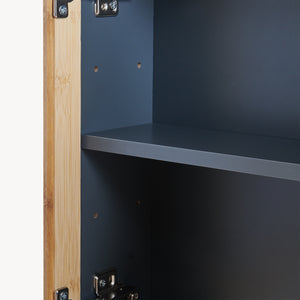 Dulap perete baie cu oglinda front din bambus si raft Svanes 58x56x13 cm gri inchis/natur [en.casa] 