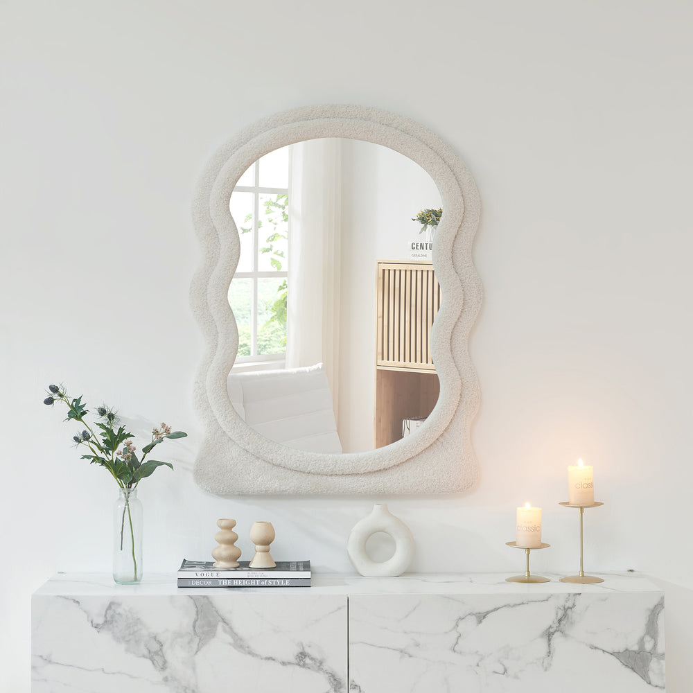 Wandspiegel Brummen mit Teddystoff - Rahmen 80x60 cm Weiß [en.casa] - premiumXL