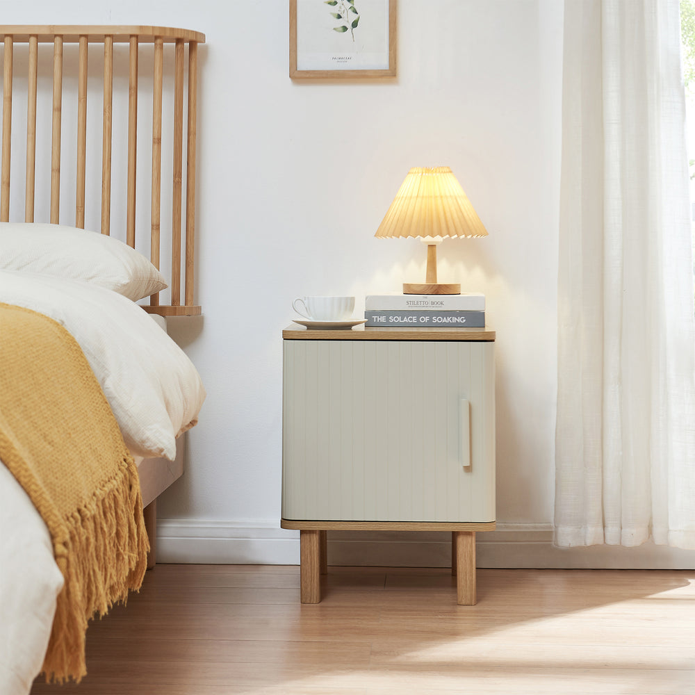 Noptiera cu maner pe dreapta Ferrersp 50x40x40 efect stejar/oatmeal/natur [en.casa]
