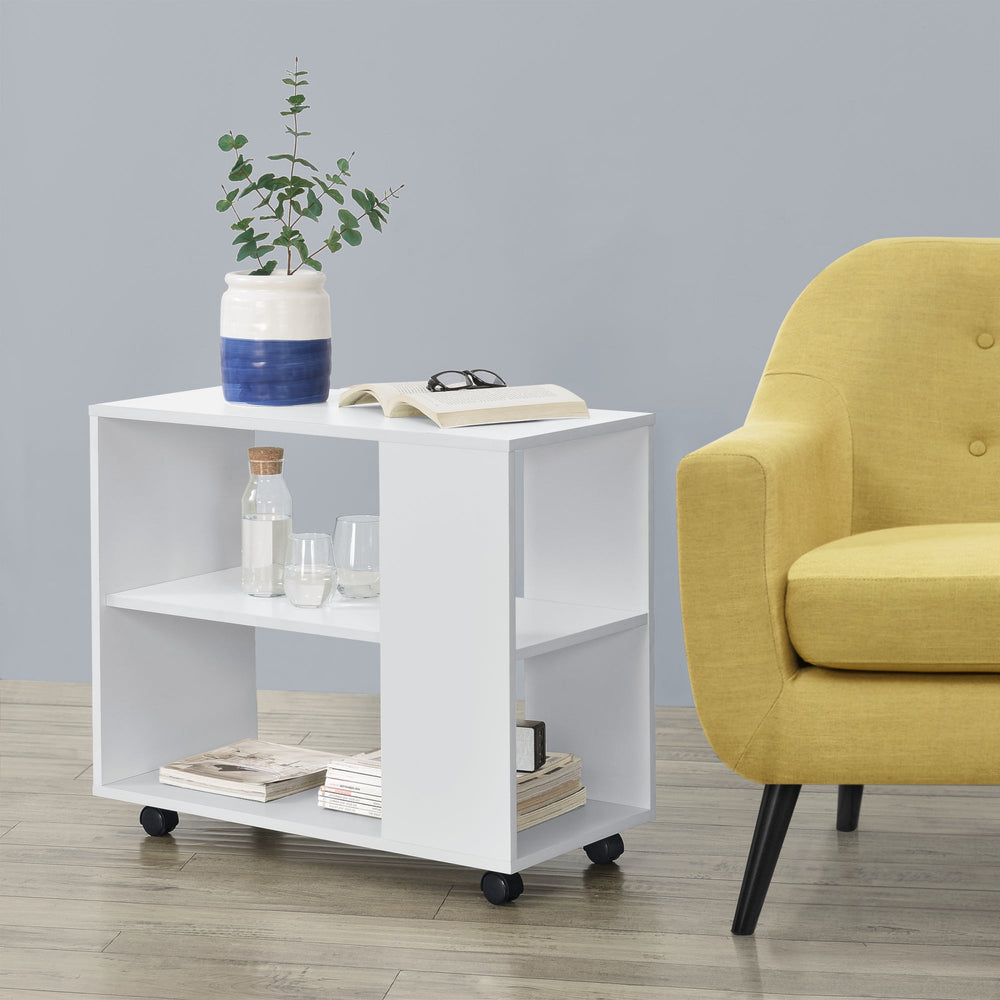 Couchtisch Älvdalen 60x70x35 cm zusätzliche Ablage u. feststellbaren Rollen Weiß en.casa - premiumXL