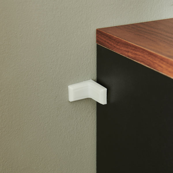 Suport de sine statator pentru hartie WC cu 3 rafturi Trond 77x18x18 cm negru/efect lemn nuc [en.casa]