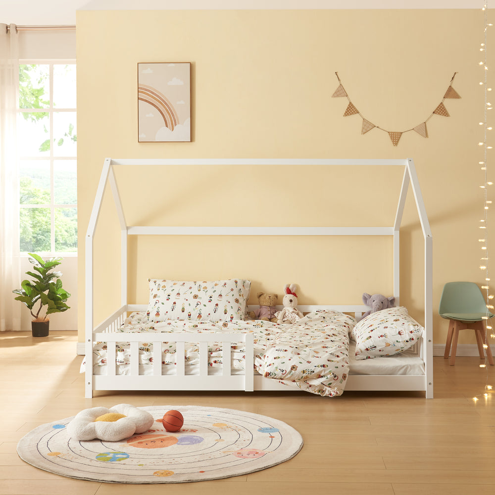 Hausbett Hesel mit Matratze und Rausfallschutz Weiß [en.casa] - premiumXL