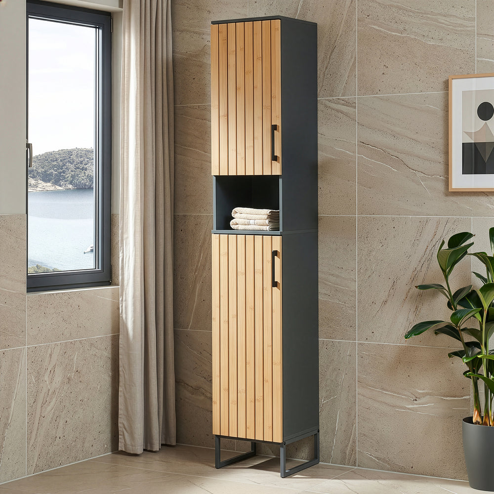 Dulap inalt baie cu front din bambus 2 usi si raft intermediar Svanes 170x30x30 cm gri inchis/natur [en.casa]