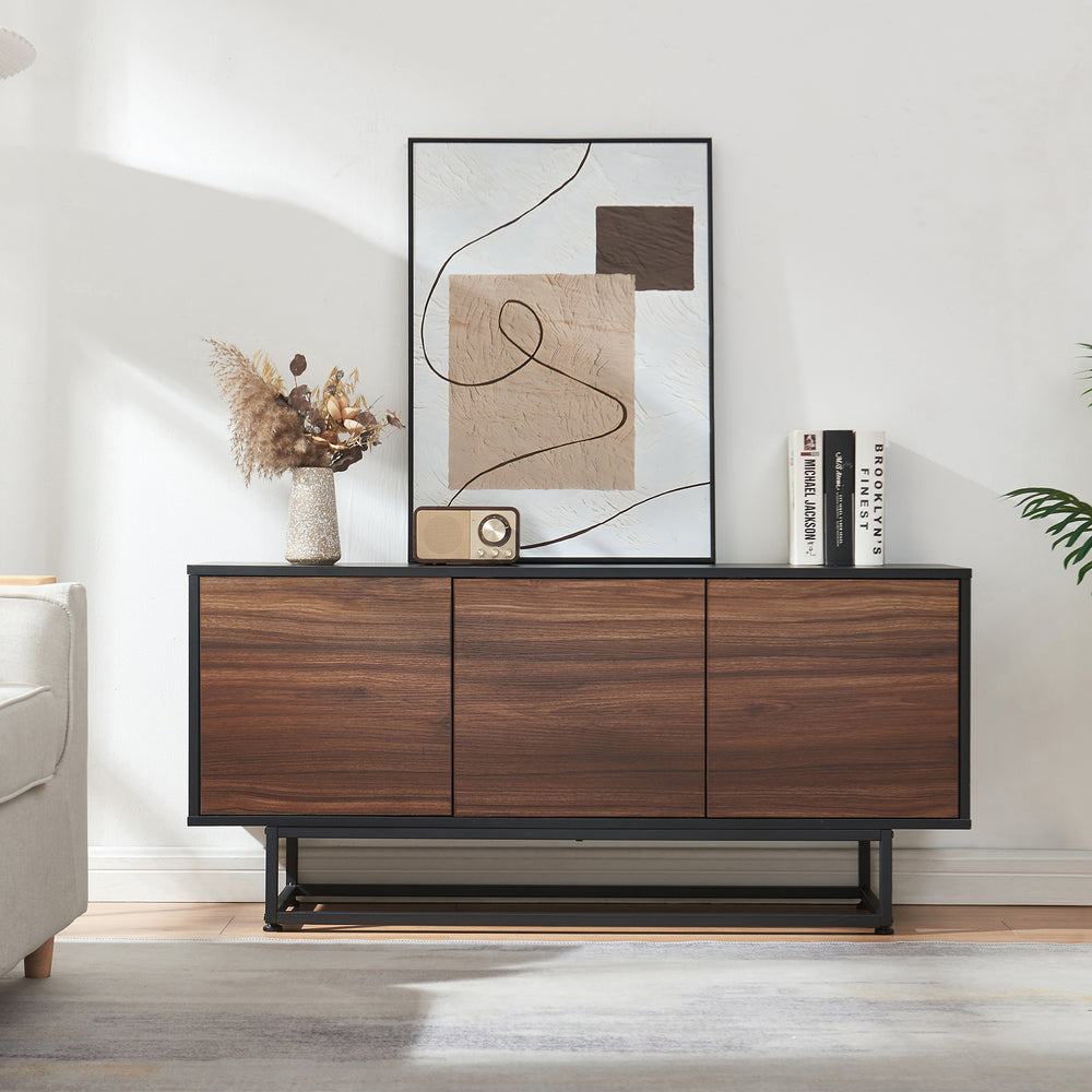 Comoda Boxholm cu 3 usi push-to-open [en.casa]